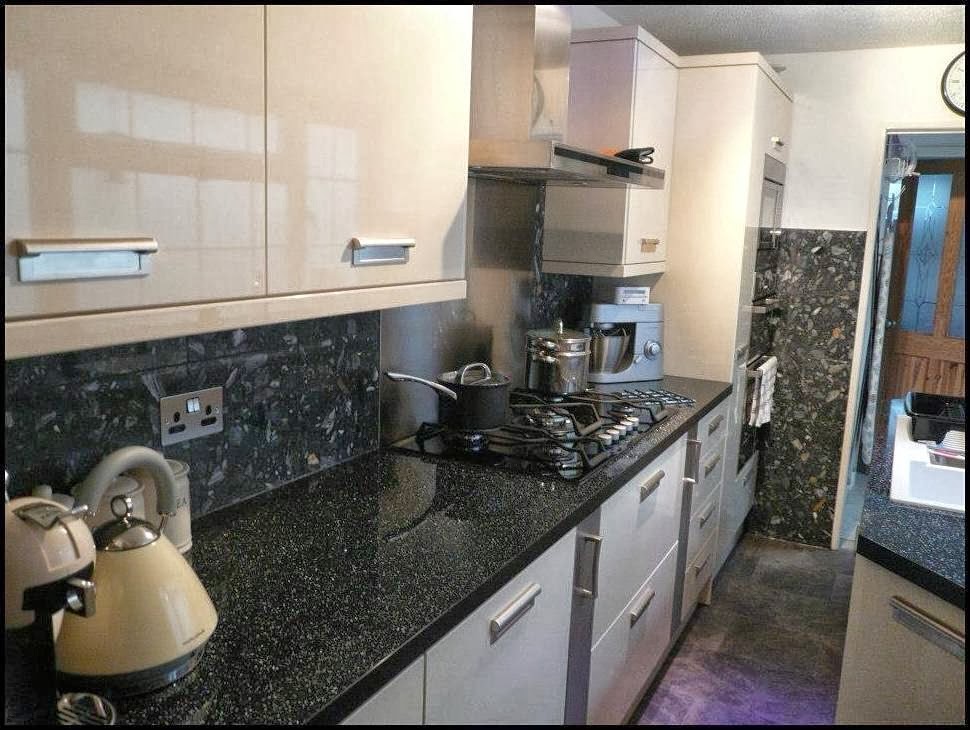 Aspire to Tile, Tilers in Faversham, Faversham Tiling, Tilers in Kent — Photos 7